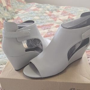 H by Halston Light Gray Wedge Sandals